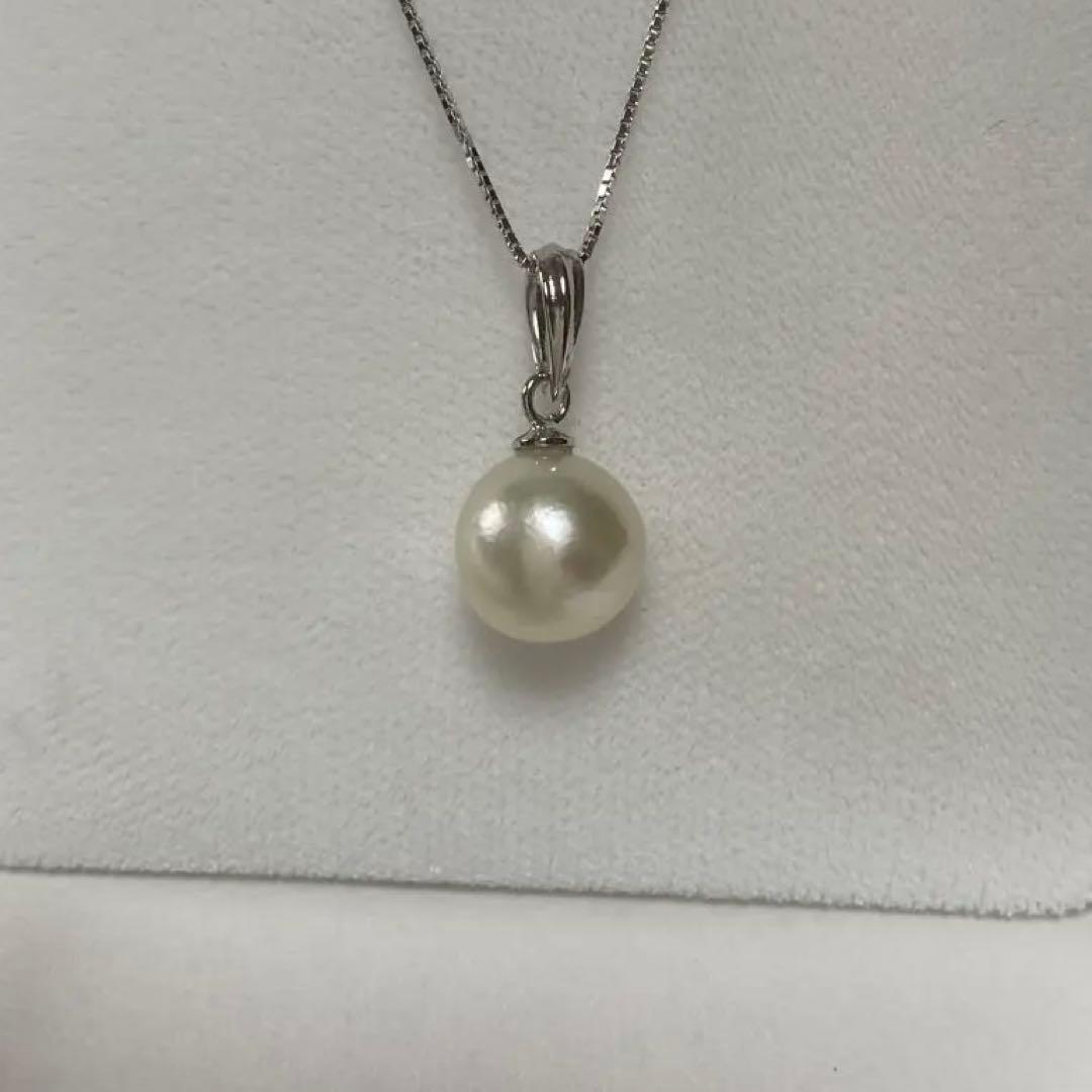 Akoya pearl pendant necklace with 9mm semi-round pearl and silver chain NO48