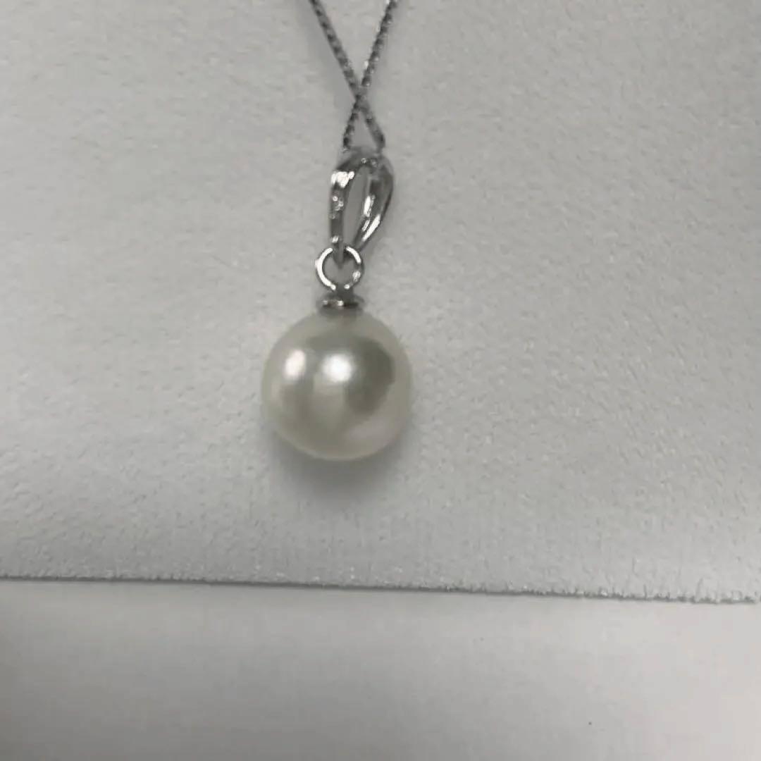 Akoya pearl pendant necklace with 9mm semi-round pearl and silver chain NO48