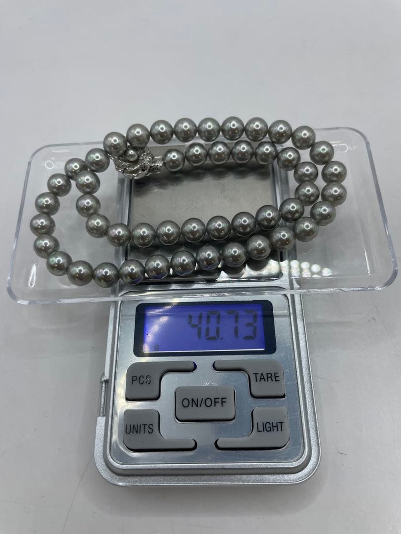 Akoya pearl silver necklace with 8mm natural blue tone gray pearls on a 40cm silver chain