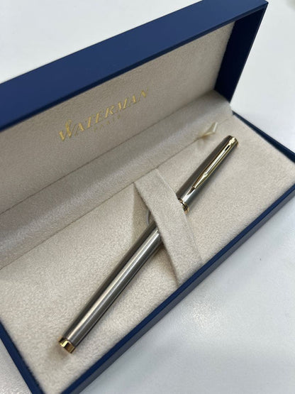 Waterman Silver Gold fountain pen with slim body, gold-plated cap, and dedicated case
