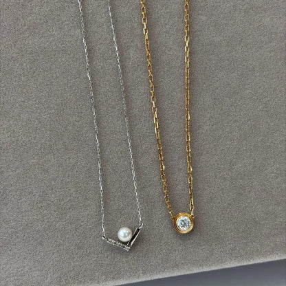 Law Pink Akoya pearl necklace with 0.03ct diamond set in platinum, featuring 3.5-4.0 mm pearls on a 41 cm chain