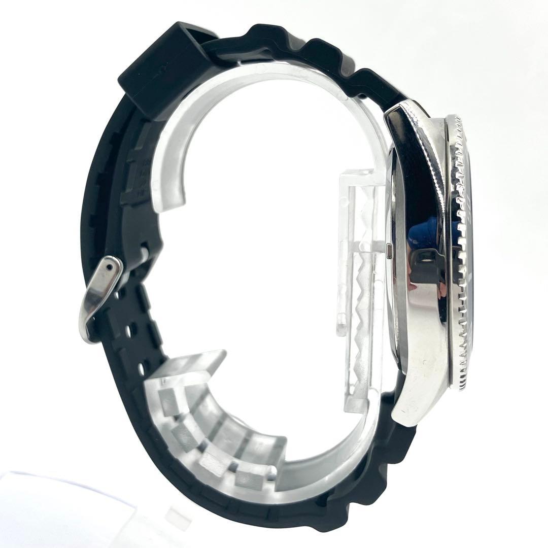 CASIO MDV-107 Quartz Men's Watch — Japanese