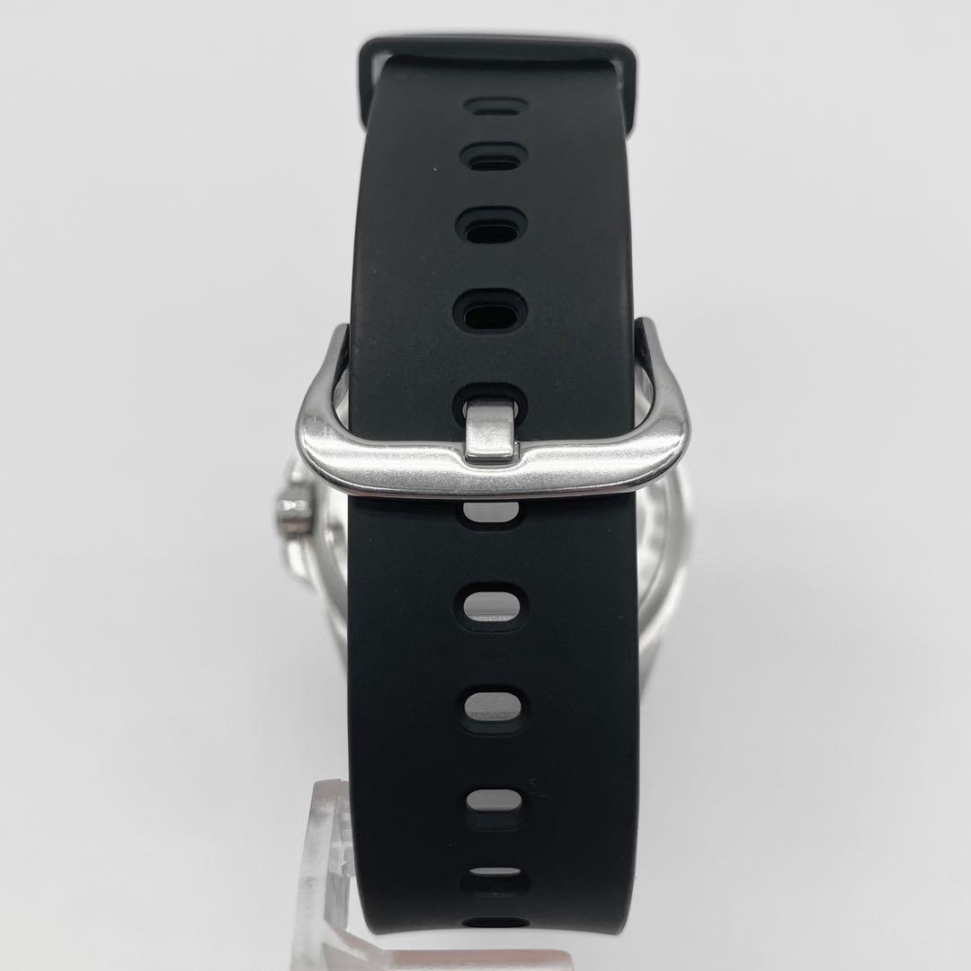 CASIO MDV-107 Quartz Men's Watch — Japanese
