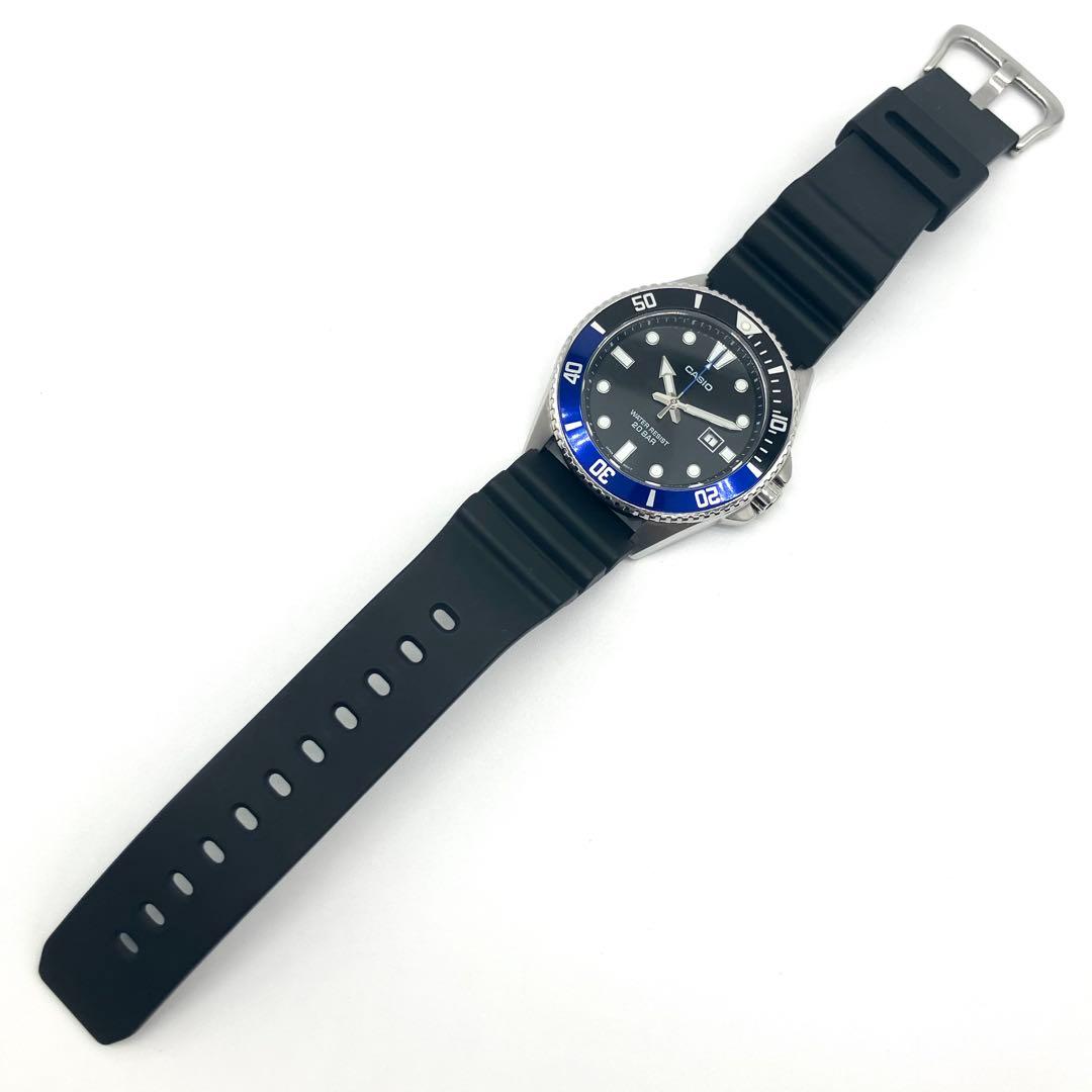 CASIO MDV-107 Quartz Men's Watch — Japanese