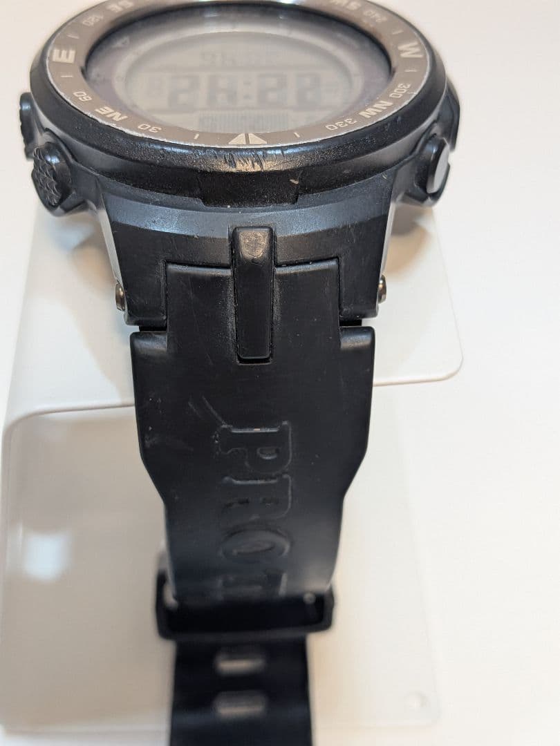 CASIO PRG-330-1JF Digital Men's Watch — Japanese