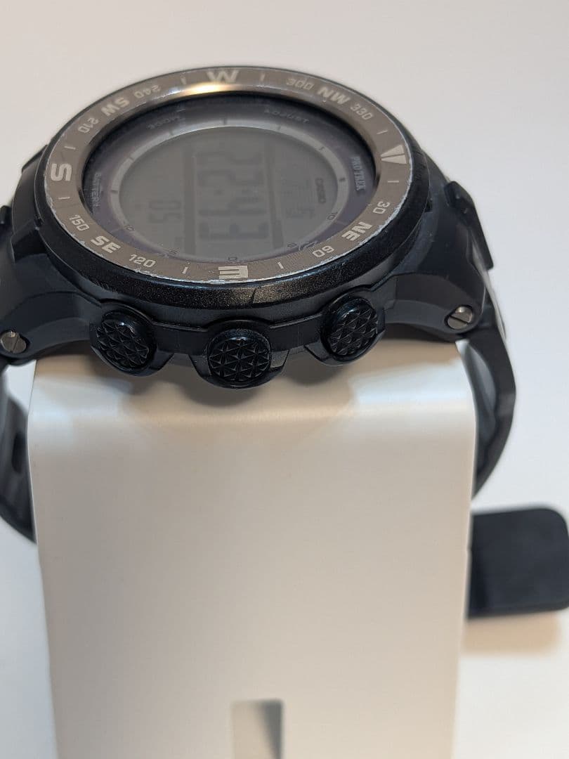 CASIO PRG-330-1JF Digital Men's Watch — Japanese