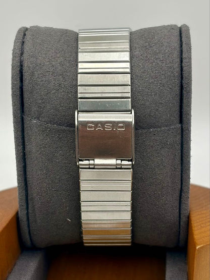 CASIO DB-520 Solar Men's Watch — Japanese