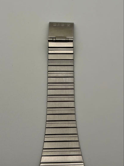CASIO DB-520 Solar Men's Watch — Japanese