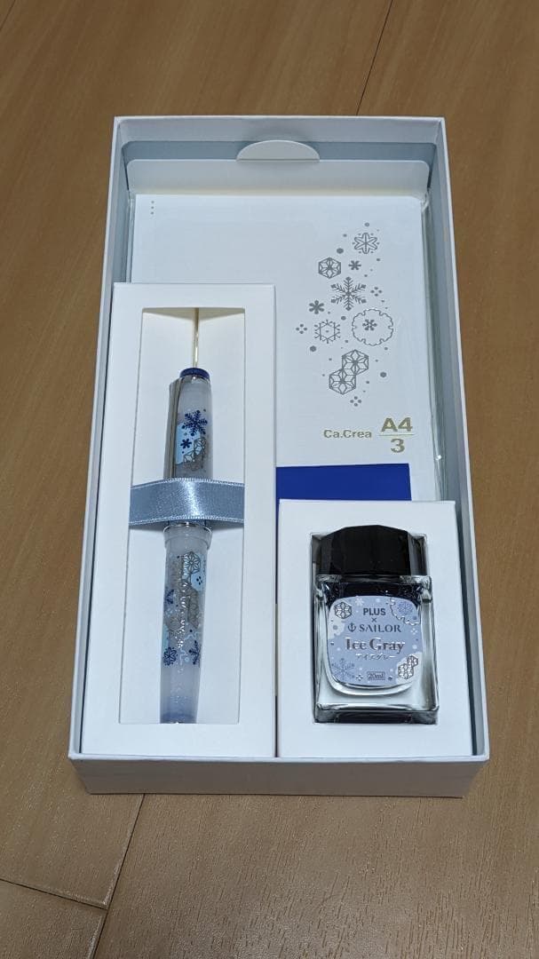 Sailor K.create Premium Cross and Professional Gear Slim Fountain Pen - Hatsu-Yuki Limited