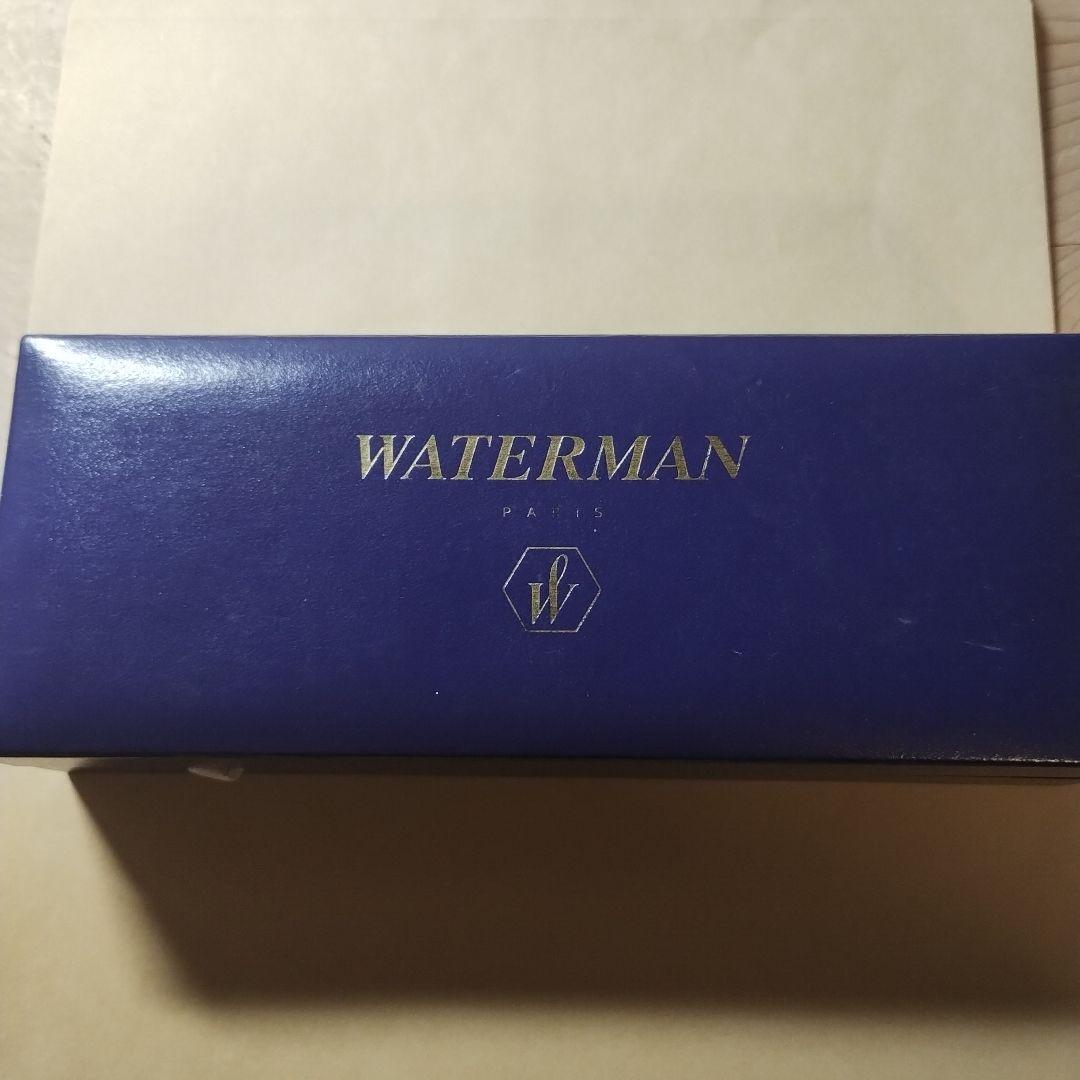 WATERMAN Expert Black Fountain Pen made of black resin with silver accents, shown capped
