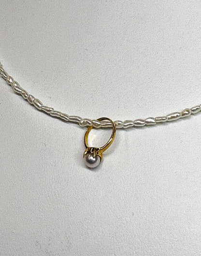 Akoya Bead Baby Ring Top K18 necklace with 1.5-2mm beads and 3.5mm 18K gold ring pendant on 41.5cm chain