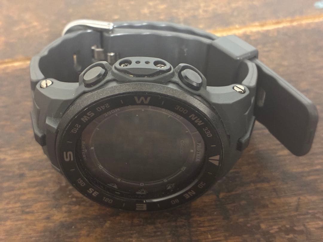 CASIO PRG-330-1JF Solar Men's Watch — Japanese