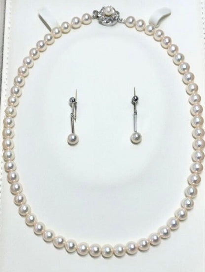 Matsuzakaya Akoya pearl necklace with 6.5-7.0mm pearls and matching 6.7mm k14wg earrings