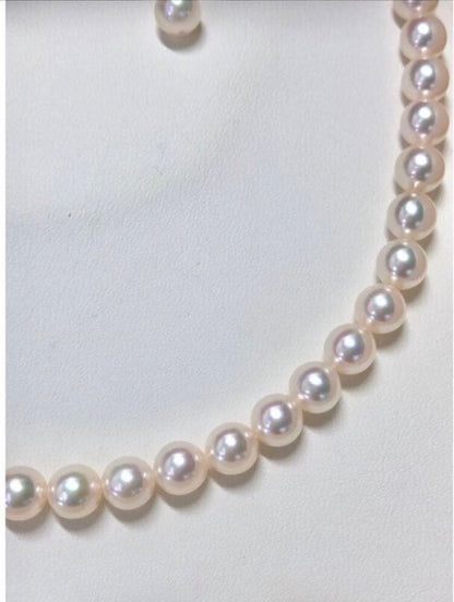 Matsuzakaya Akoya pearl necklace with 6.5-7.0mm pearls and matching 6.7mm k14wg earrings