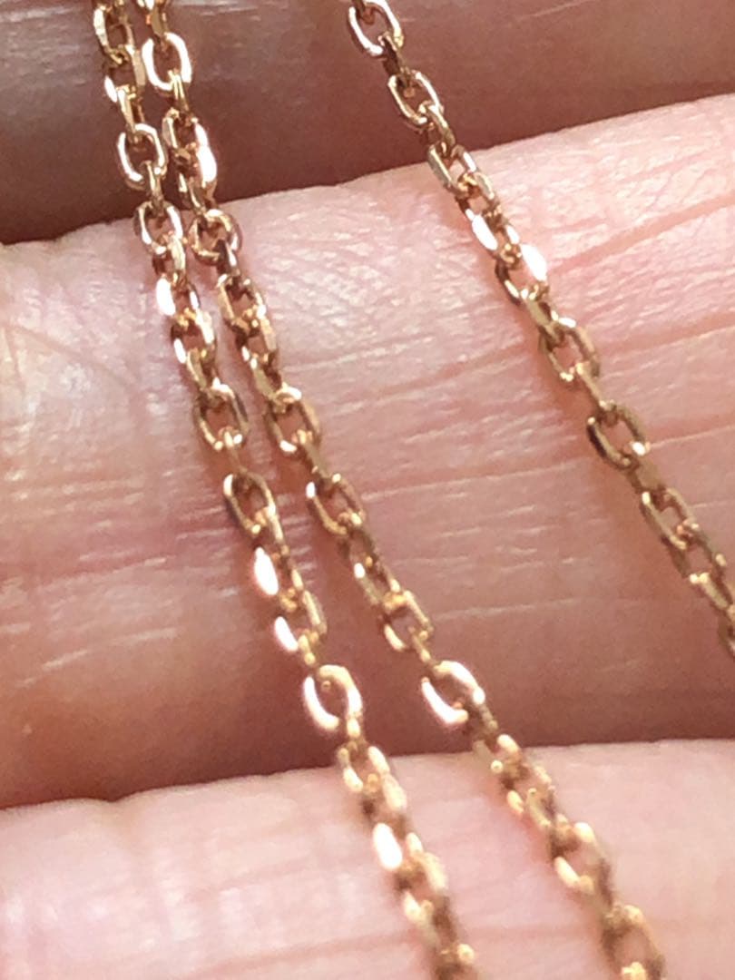 Agete K10 chain necklace 40cm length weighing 1.17g in gold tone on white background