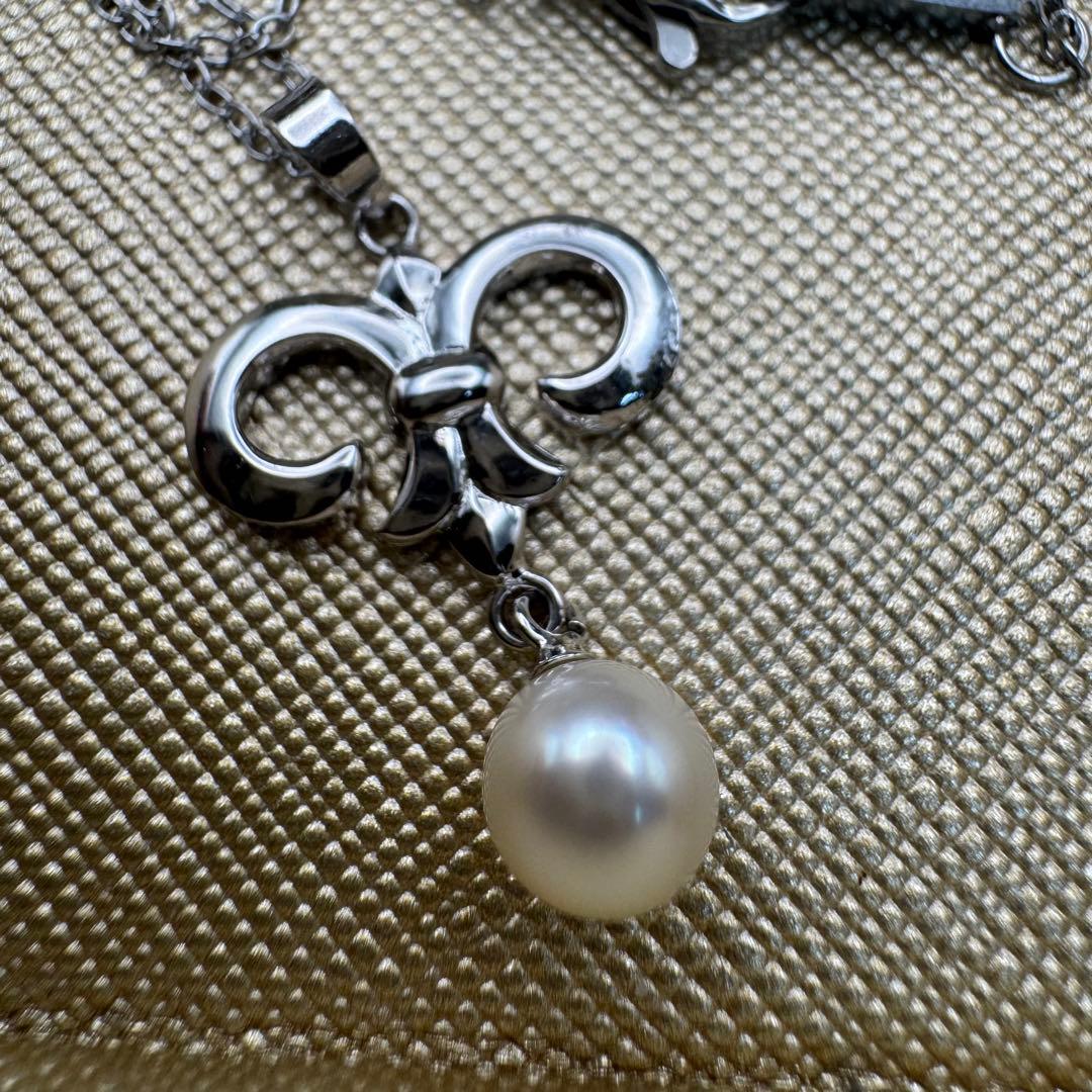 Mikimoto Akoya pearl necklace featuring 6.15 mm pearls on a 40 cm stainless steel chain with a delicate charm