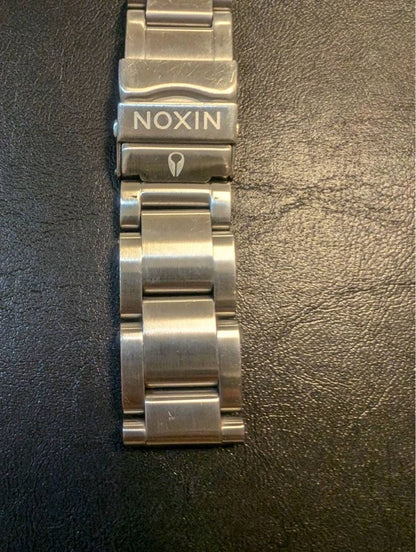 NIXON THE42-20 Men's Watch — Japanese