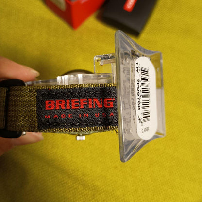TIMEX BRIEFING オリーブグリーン Men's Watch — Japanese