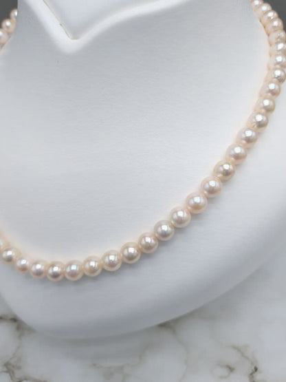 Akoya Genuine Pearl Necklace 6.5-7mm White Pink pearls with silver clasp, 42.3cm length