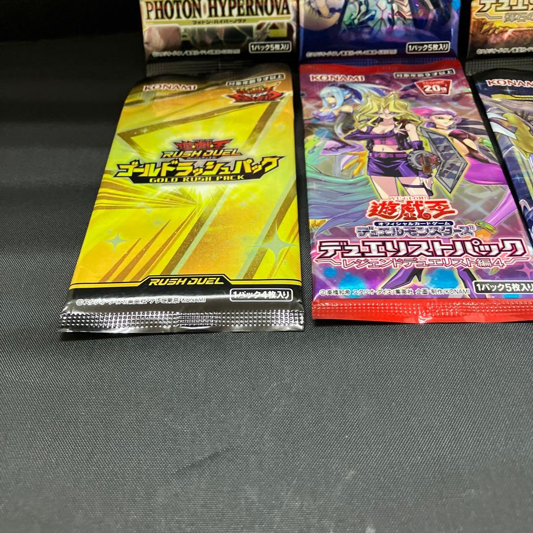 Yu-Gi-Oh Yu-Gi-Oh! Unopened New 6 Pack Set Pack — Japanese