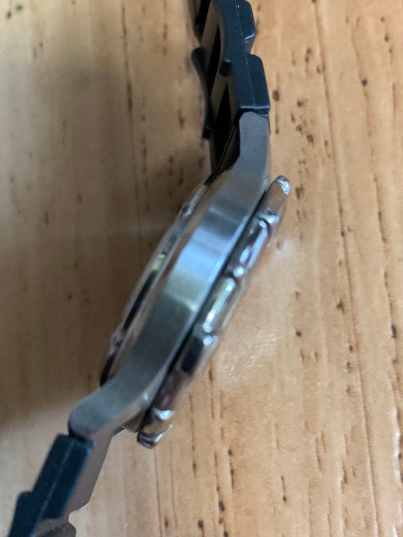 Citizen 6B08 Quartz Men's Watch — Japanese