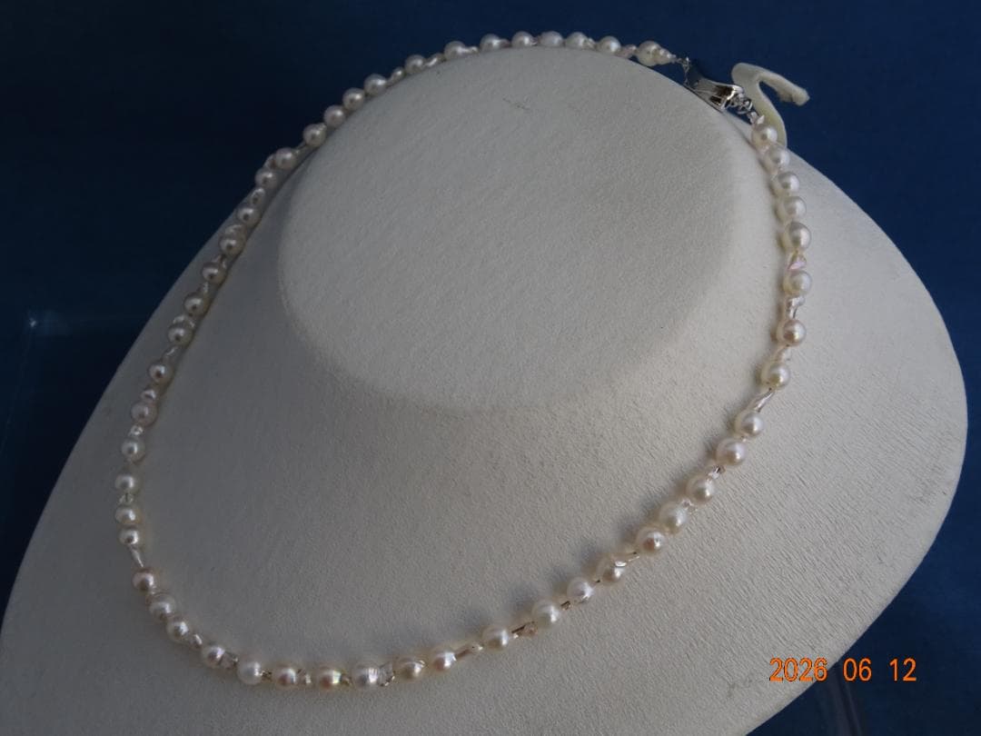 Akoya Pearl Baby Necklace with 5-5.5mm pearls and one-touch SV925 rhodium clasp