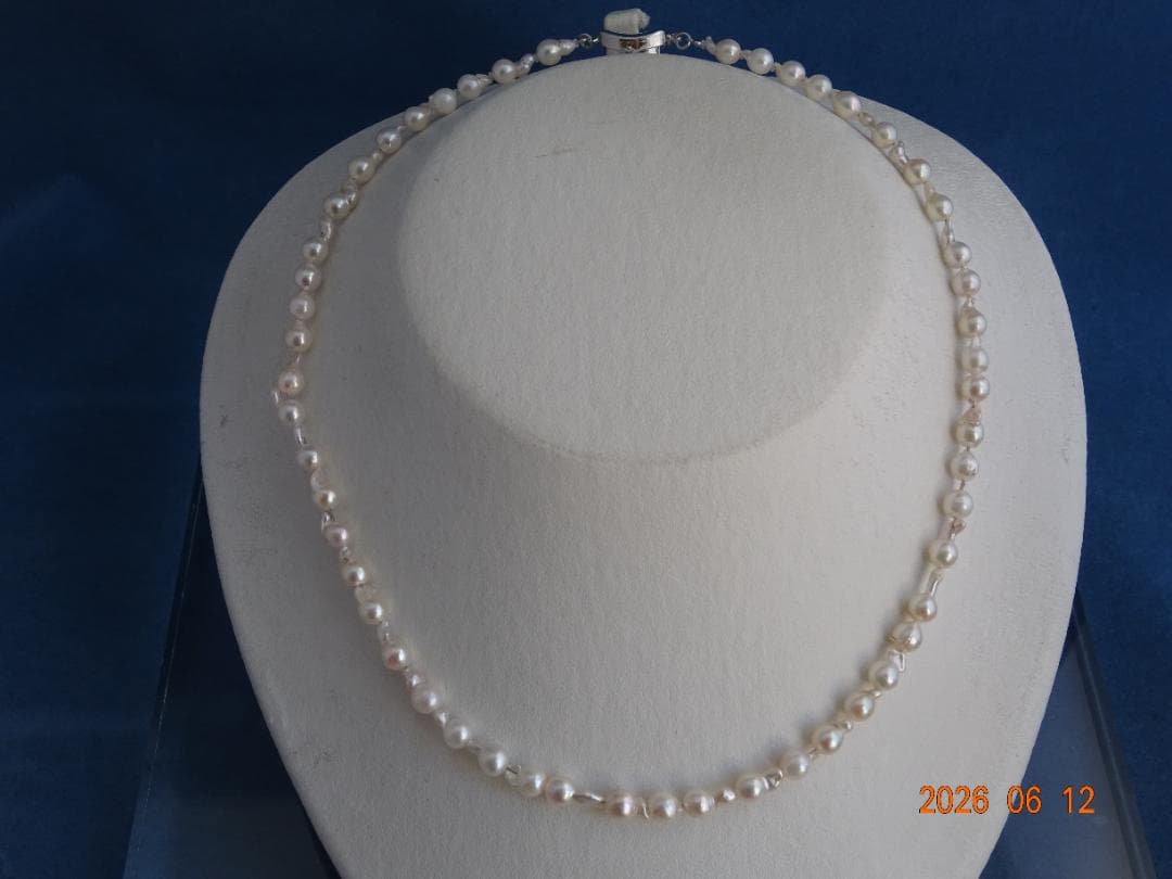 Akoya Pearl Baby Necklace with 5-5.5mm pearls and one-touch SV925 rhodium clasp