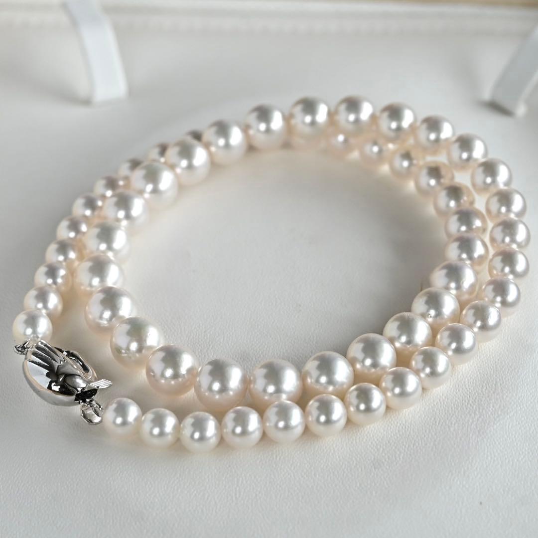Highest grade Aurora Hanadama Tasaki Akoya pearl necklace with gradient pearls, 42 cm length
