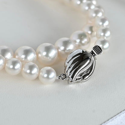 Highest grade Aurora Hanadama Tasaki Akoya pearl necklace with gradient pearls, 42 cm length