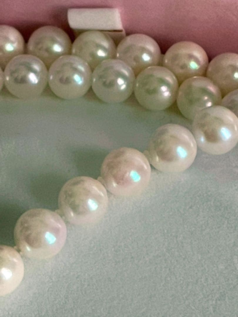 Akoya pearl necklace and earrings set in silver with white pearls 125cm necklace and 8mm earrings