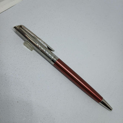 WATERMAN Metropolitan Private Collection Rose Quiver metal ballpoint pen with dedicated case
