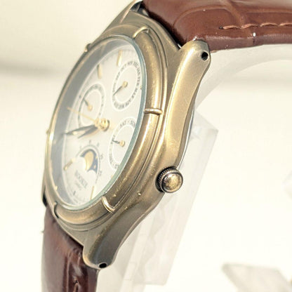 CASIO R-22 Quartz Men's Watch — Japanese