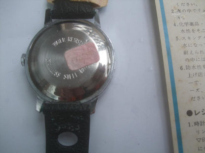 TIMEX Manual Men's Watch — Japanese