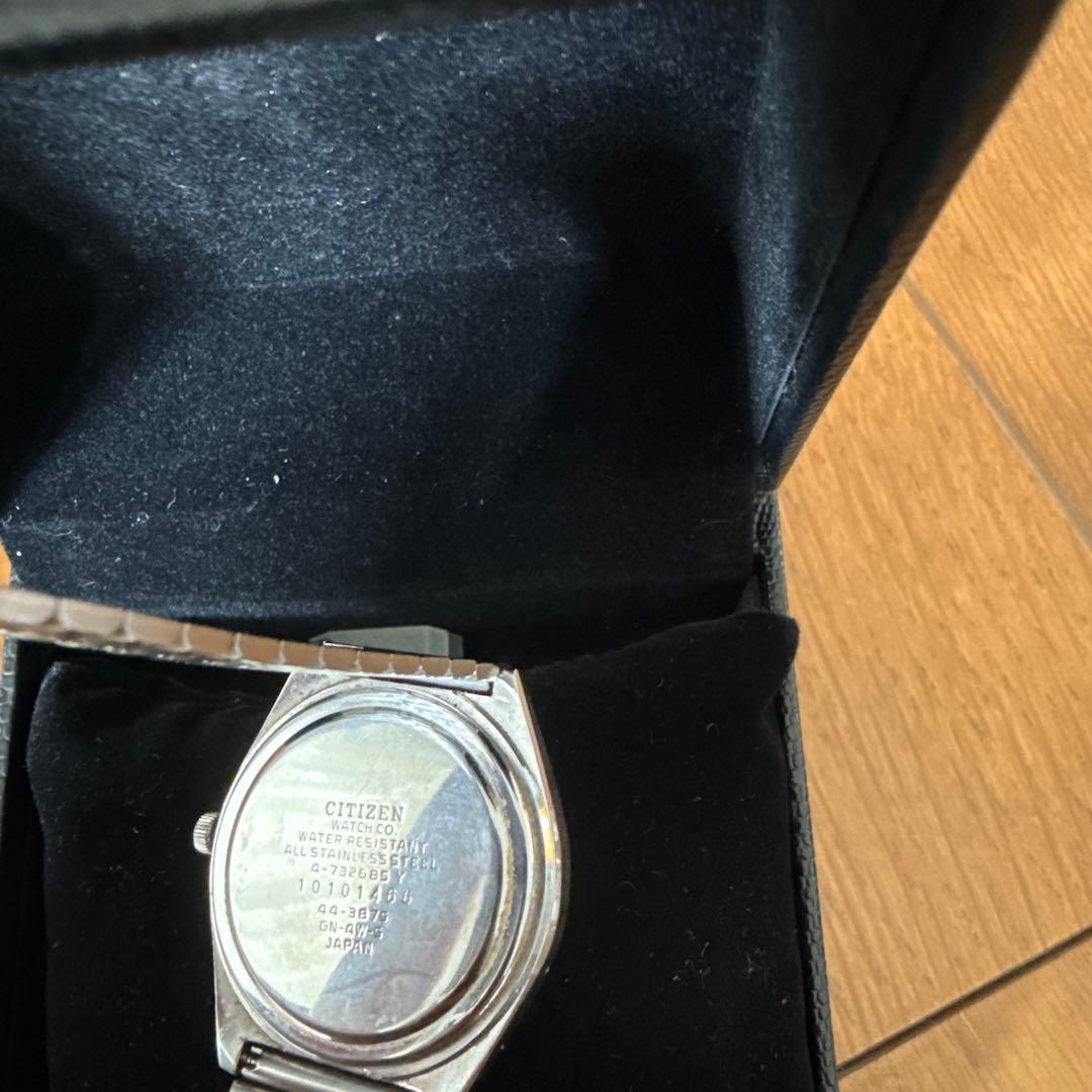 Citizen Crystron Quartz Men's Watch — Japanese