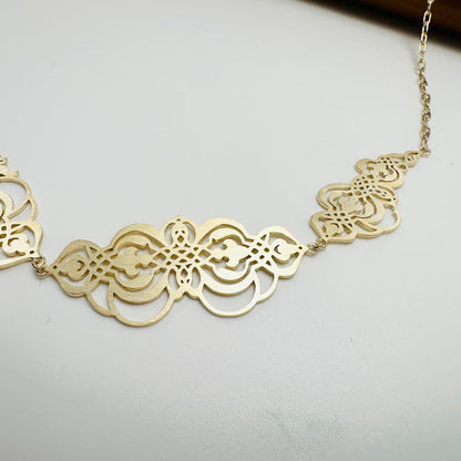 Agete Transparent Plate Necklace in silver material with gold color, 2.6 cm top length on 50 cm chain