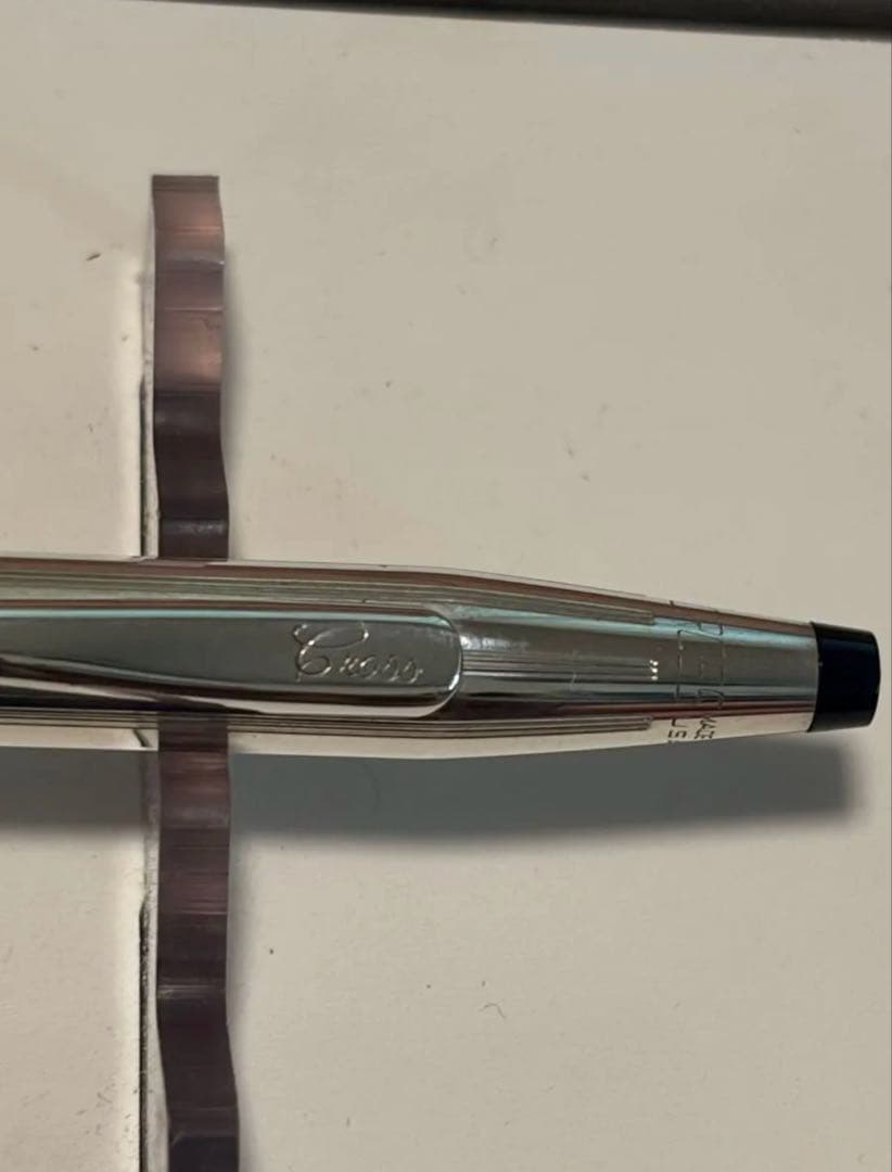 Kuro Classic Century sterling silver mechanical pencil with 0.9mm lead, rotating lead advance type