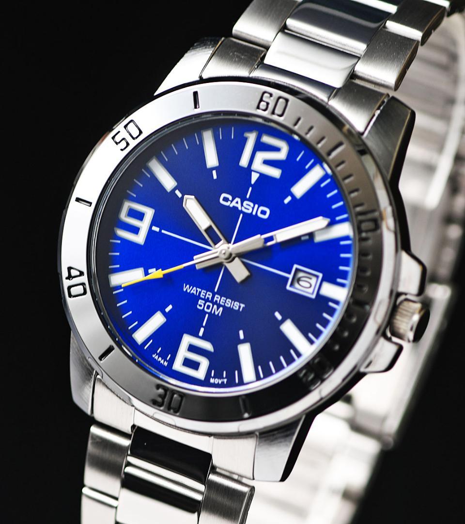 CASIO MRG-B2000BA Quartz Men's Watch — Japanese