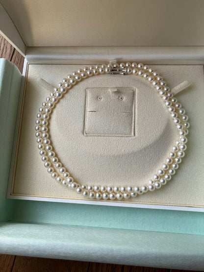 TASAKI pearl necklace with 6.0mm to 6.5mm pearls measuring 84cm in length