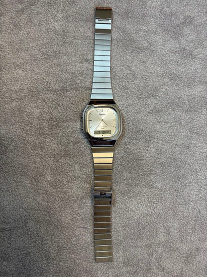 CASIO SBTR009 Digital Men's Watch — Japanese