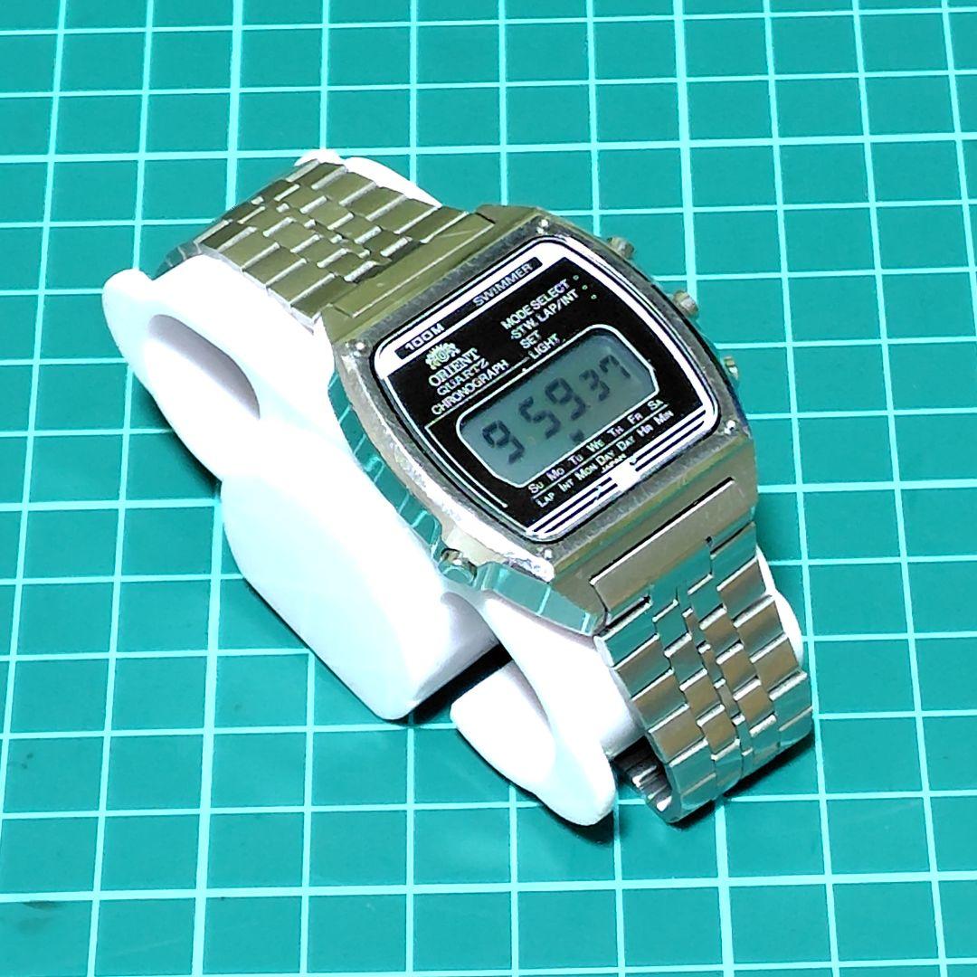 ORIENT 725304 Digital Men's Watch — Japanese
