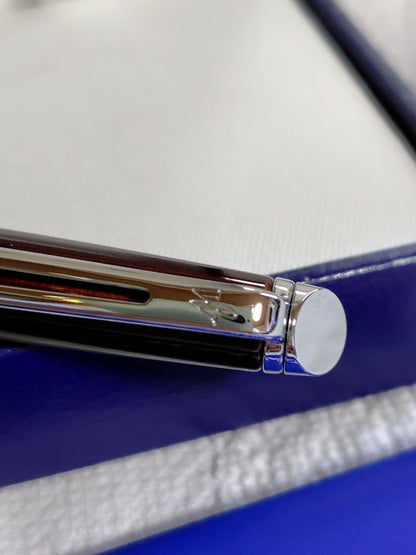 WATERMAN Metropolitan Series ballpoint pen in maroon metallic with silver metallic clip on white background