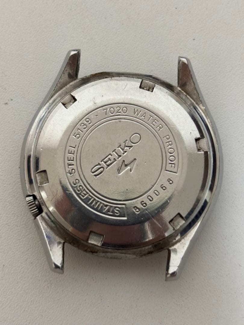 SEIKO 5 DX 27 Jewels 5139-7020 Automatic Men's Watch — Japanese