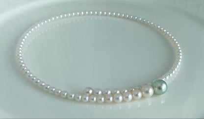 Multicolor Akoya pearl necklace with 4.0-9.3 mm pearls in omega style choker design