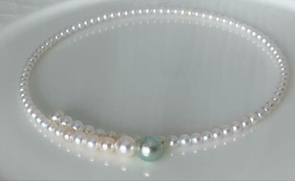 Multicolor Akoya pearl necklace with 4.0-9.3 mm pearls in omega style choker design