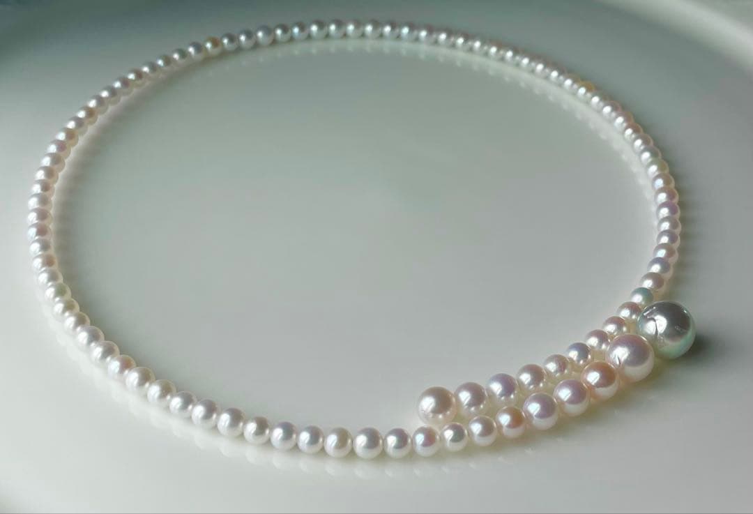 Multicolor Akoya pearl necklace with 4.0-9.3 mm pearls in omega style choker design