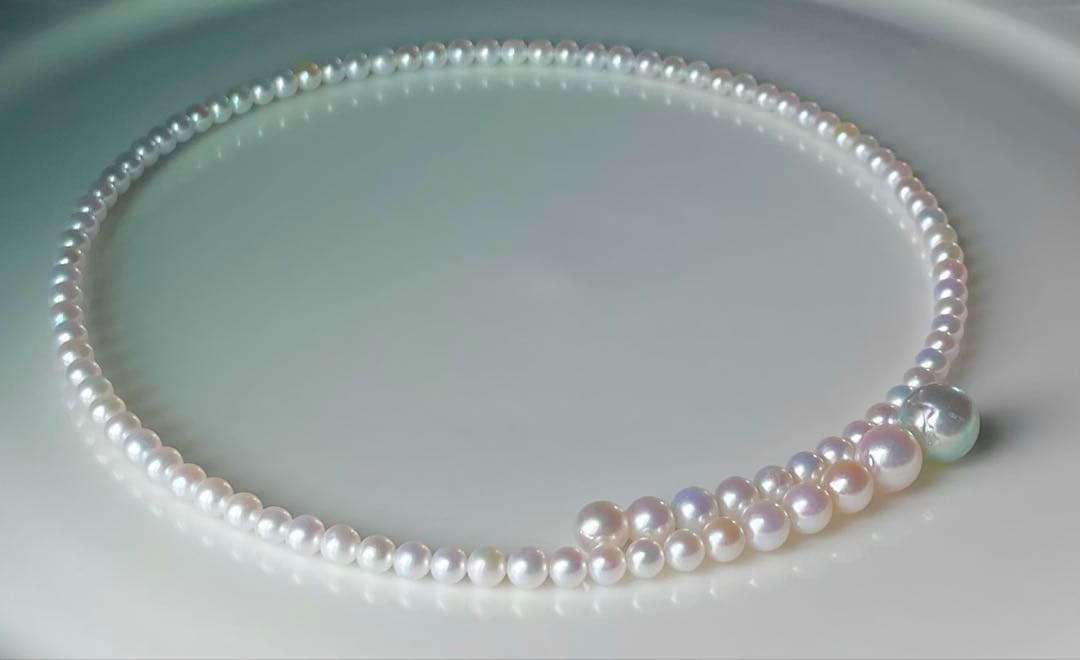 Multicolor Akoya pearl necklace with 4.0-9.3 mm pearls in omega style choker design