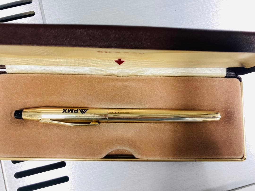 Kuro Cross 1/20 10KT Gold PMX Ballpoint Pen with two replacement ink refills
