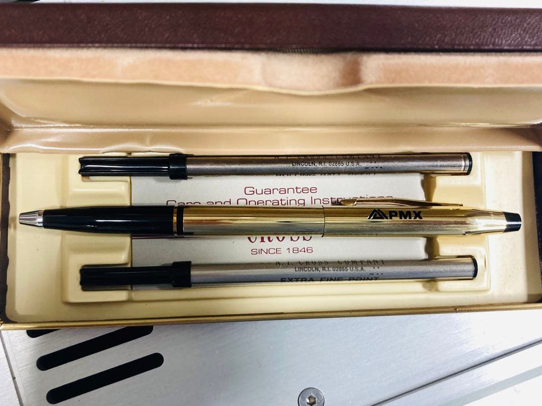 Kuro Cross 1/20 10KT Gold PMX Ballpoint Pen with two replacement ink refills