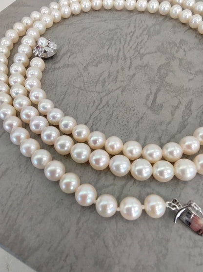 Akoya pearl long necklace with 114 round 7.0-7.5mm beads and silver clasp, 84cm length