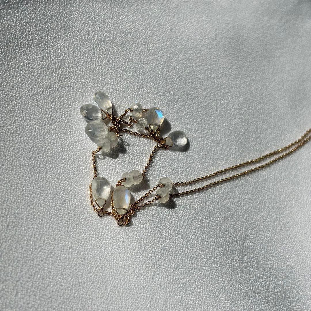 Agete K10 necklace featuring a royal blue moonstone pendant on a 45 cm chain